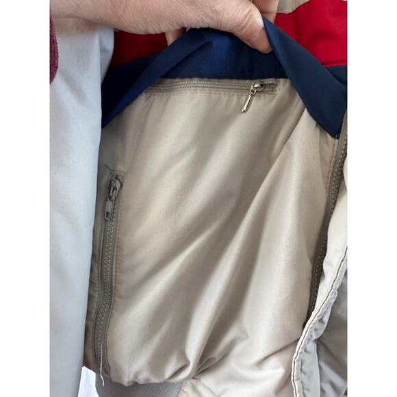 Quail Run Vintage Puffer Coat – Beige with Red and Navy Stripe – Size Medium - Picture 8 of 16